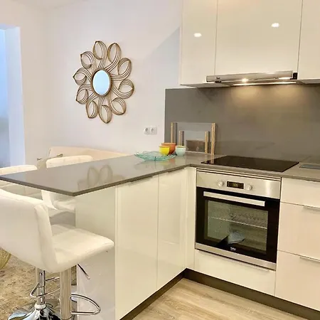 Miller Beach Flat By Canary365 Apartment